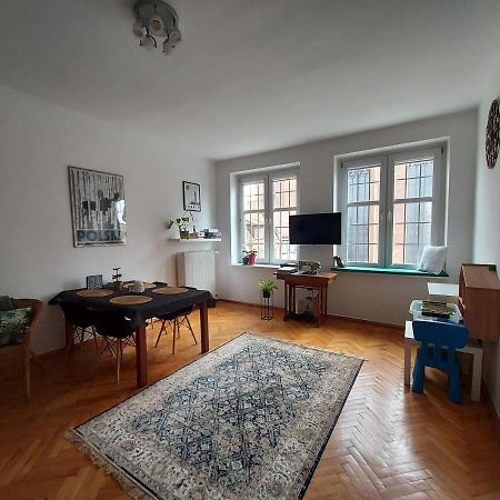 Apartment In Old Town - View Of Mariacki Church 그단스크 외부 사진